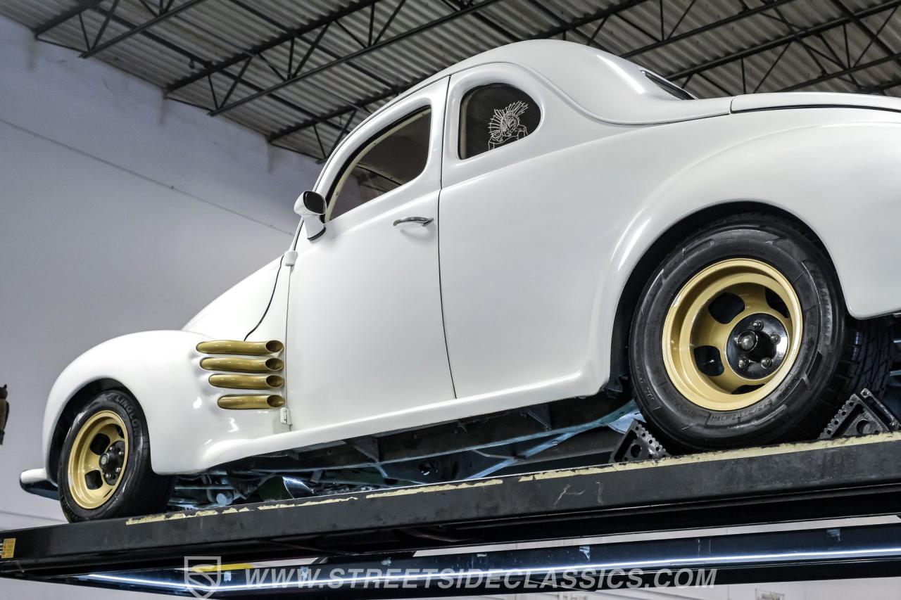 1940 Ford 5-Window Coupe Streetrod