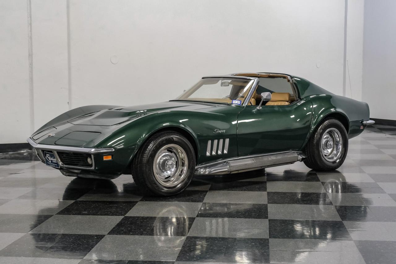 1969 Chevrolet Corvette 427 Tri-Power