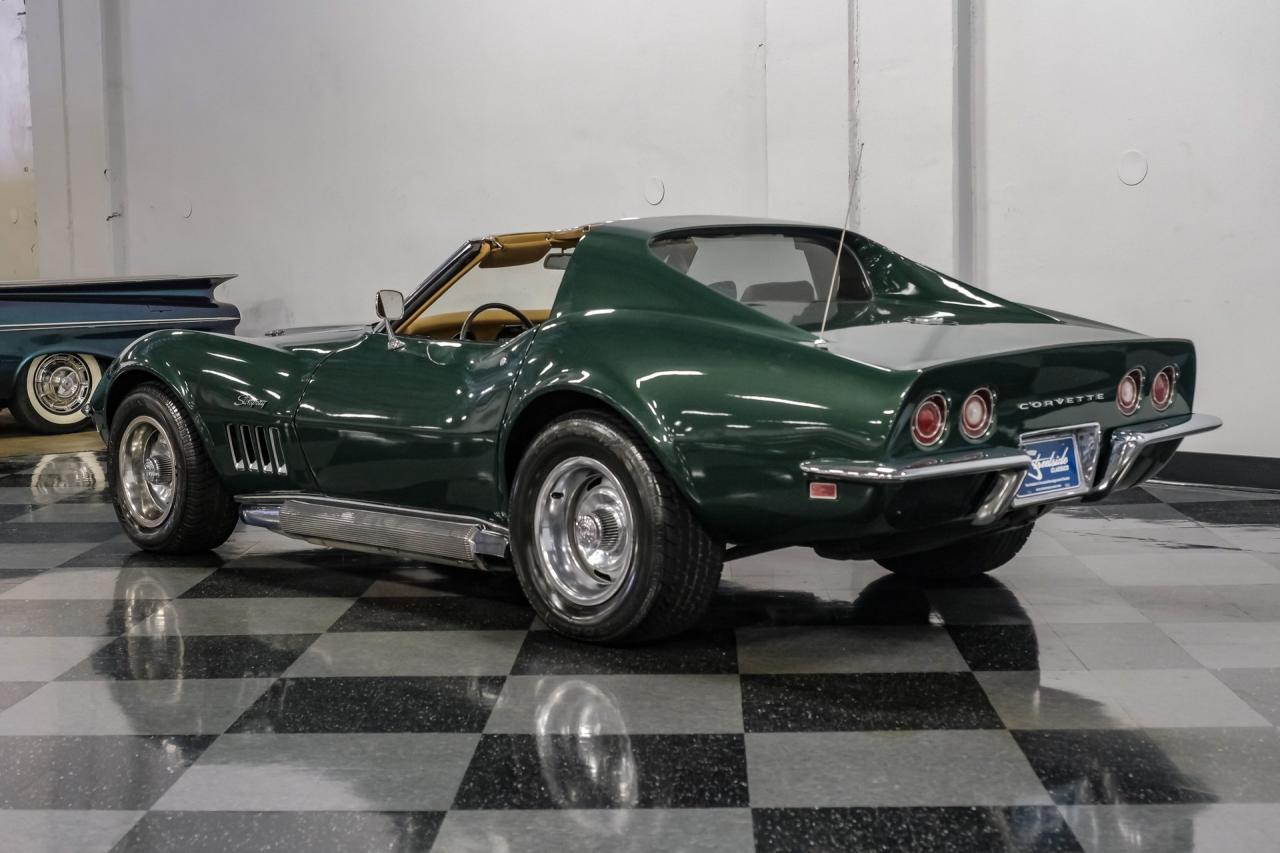 1969 Chevrolet Corvette 427 Tri-Power