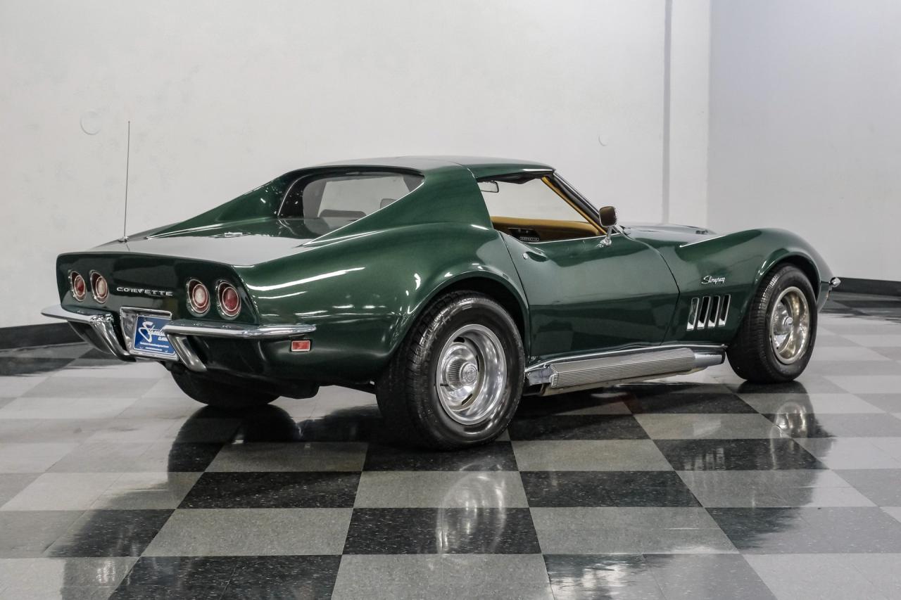1969 Chevrolet Corvette 427 Tri-Power