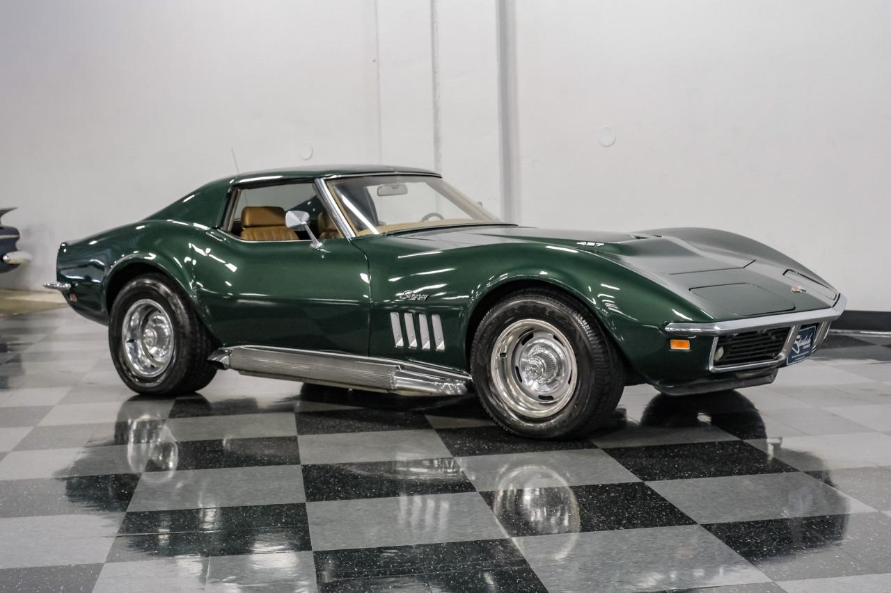 1969 Chevrolet Corvette 427 Tri-Power