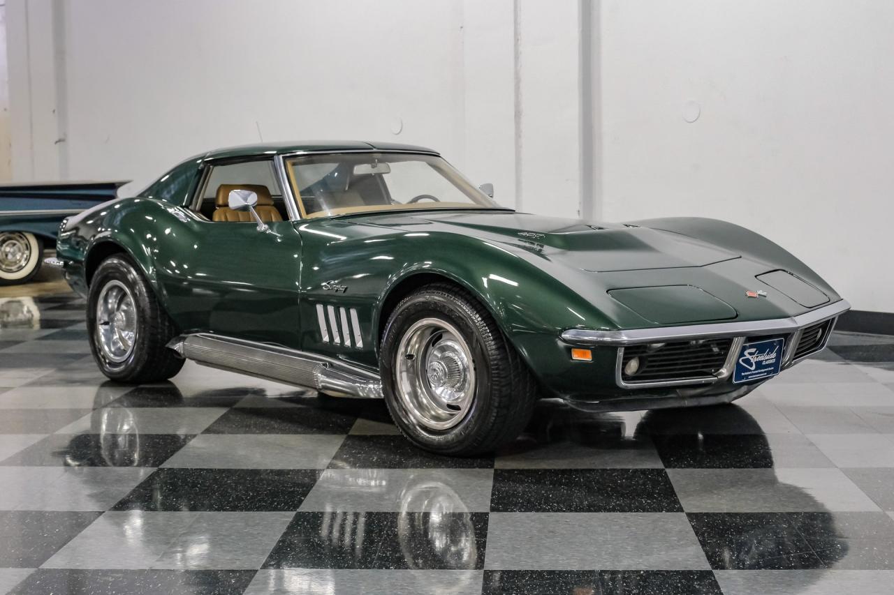 1969 Chevrolet Corvette 427 Tri-Power