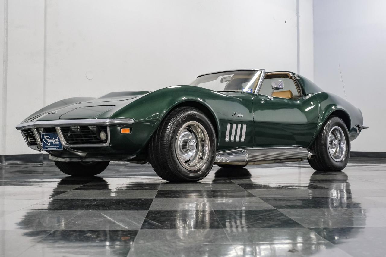 1969 Chevrolet Corvette 427 Tri-Power