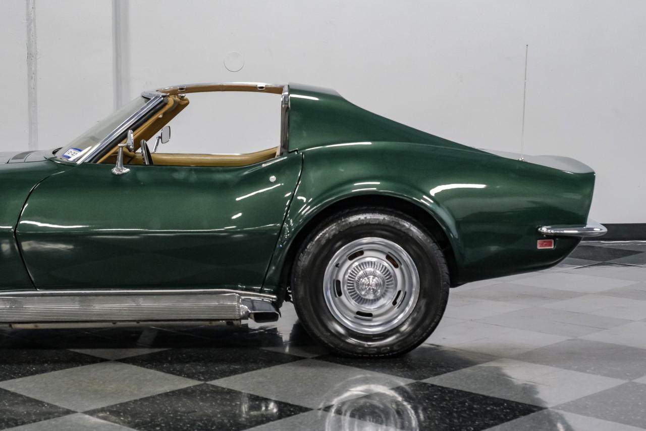 1969 Chevrolet Corvette 427 Tri-Power