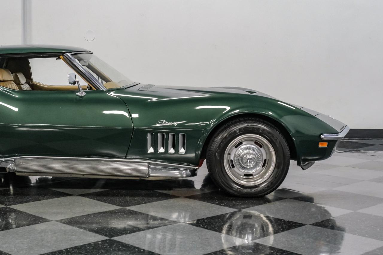 1969 Chevrolet Corvette 427 Tri-Power