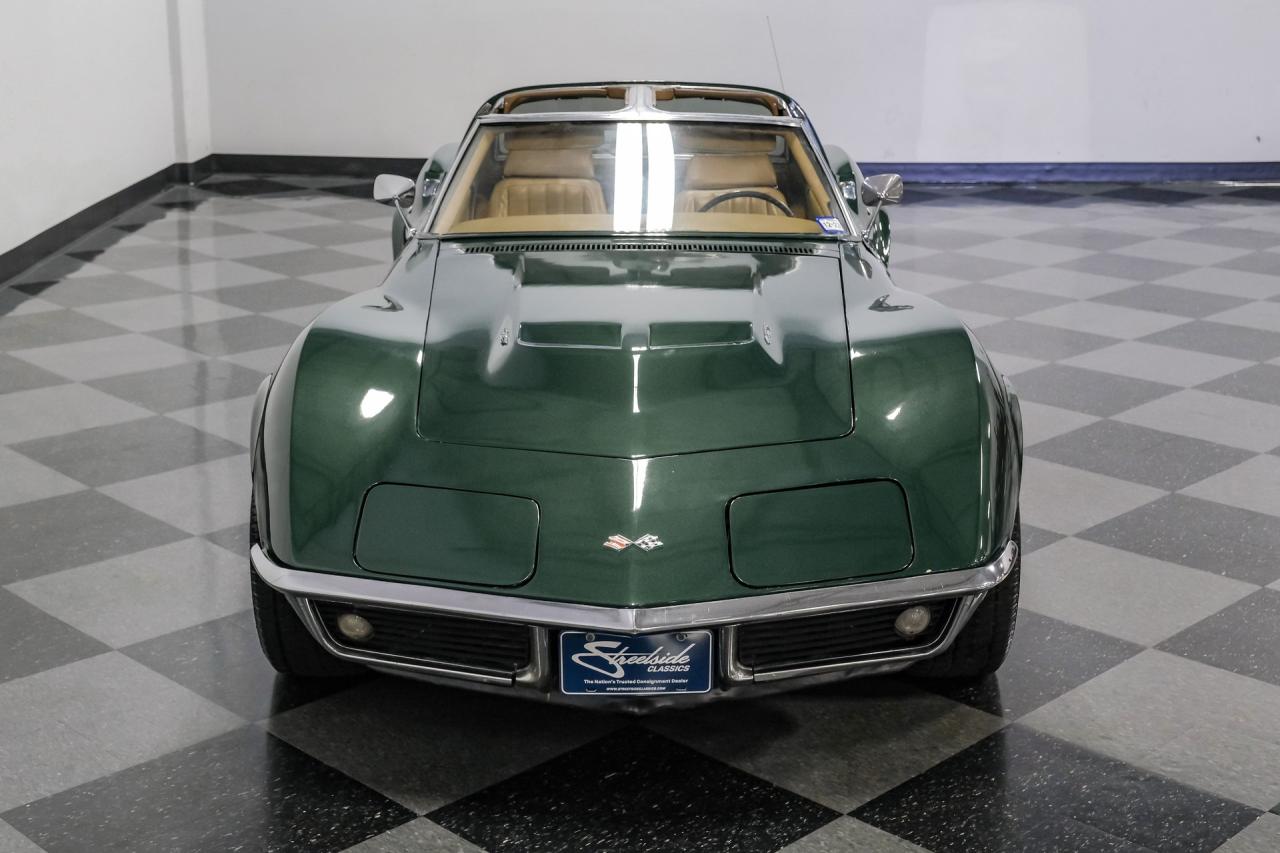 1969 Chevrolet Corvette 427 Tri-Power