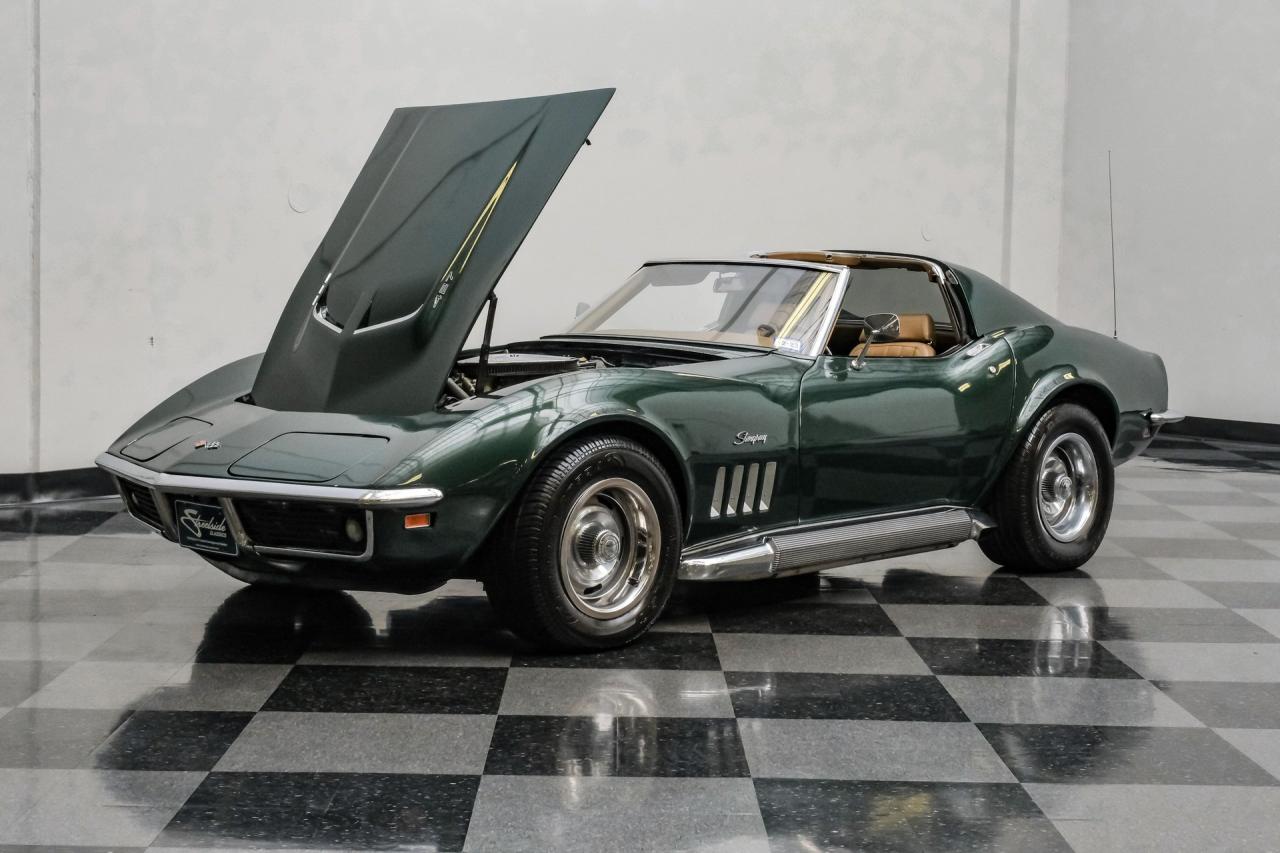 1969 Chevrolet Corvette 427 Tri-Power