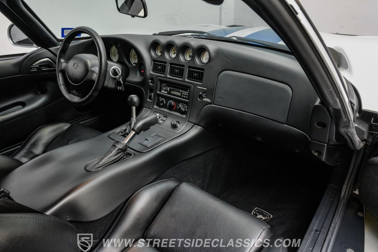1999 Dodge Viper GTS