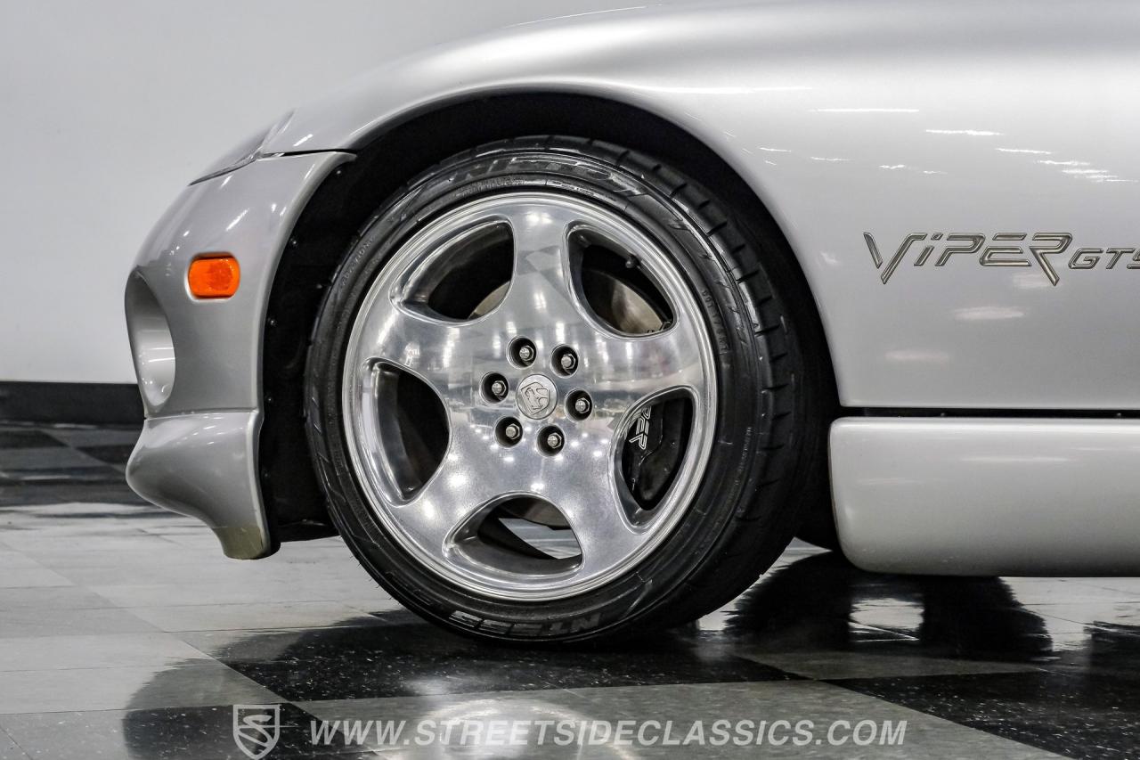 1999 Dodge Viper GTS