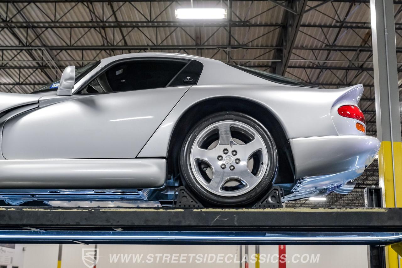 1999 Dodge Viper GTS