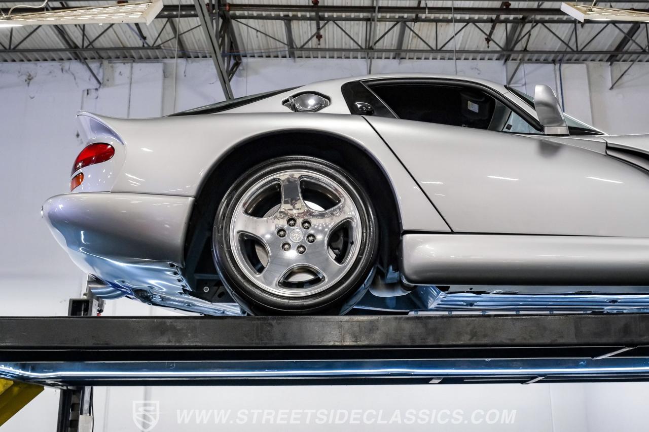 1999 Dodge Viper GTS