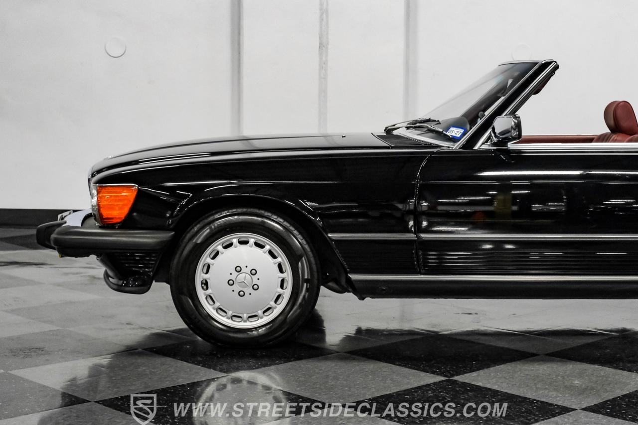 1989 Mercedes - Benz 560SL