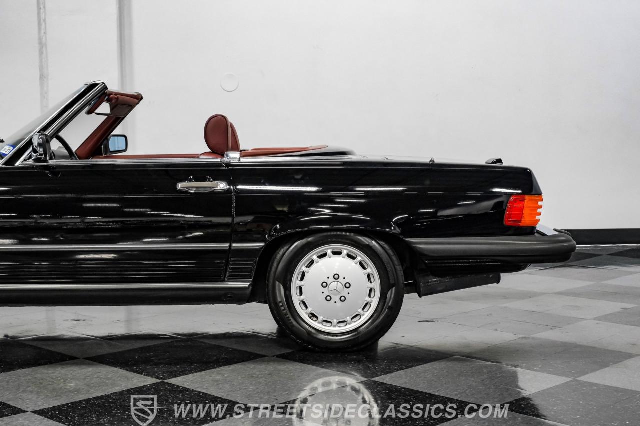 1989 Mercedes - Benz 560SL