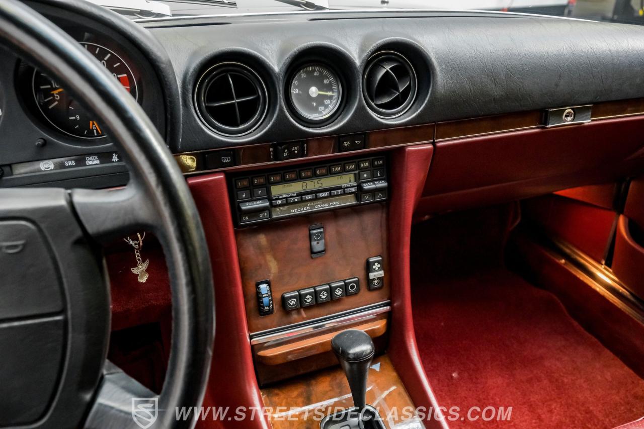 1989 Mercedes - Benz 560SL