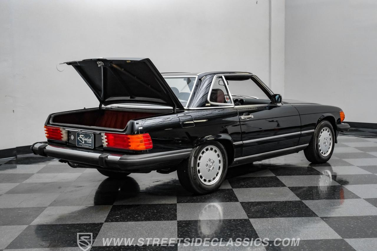 1989 Mercedes - Benz 560SL