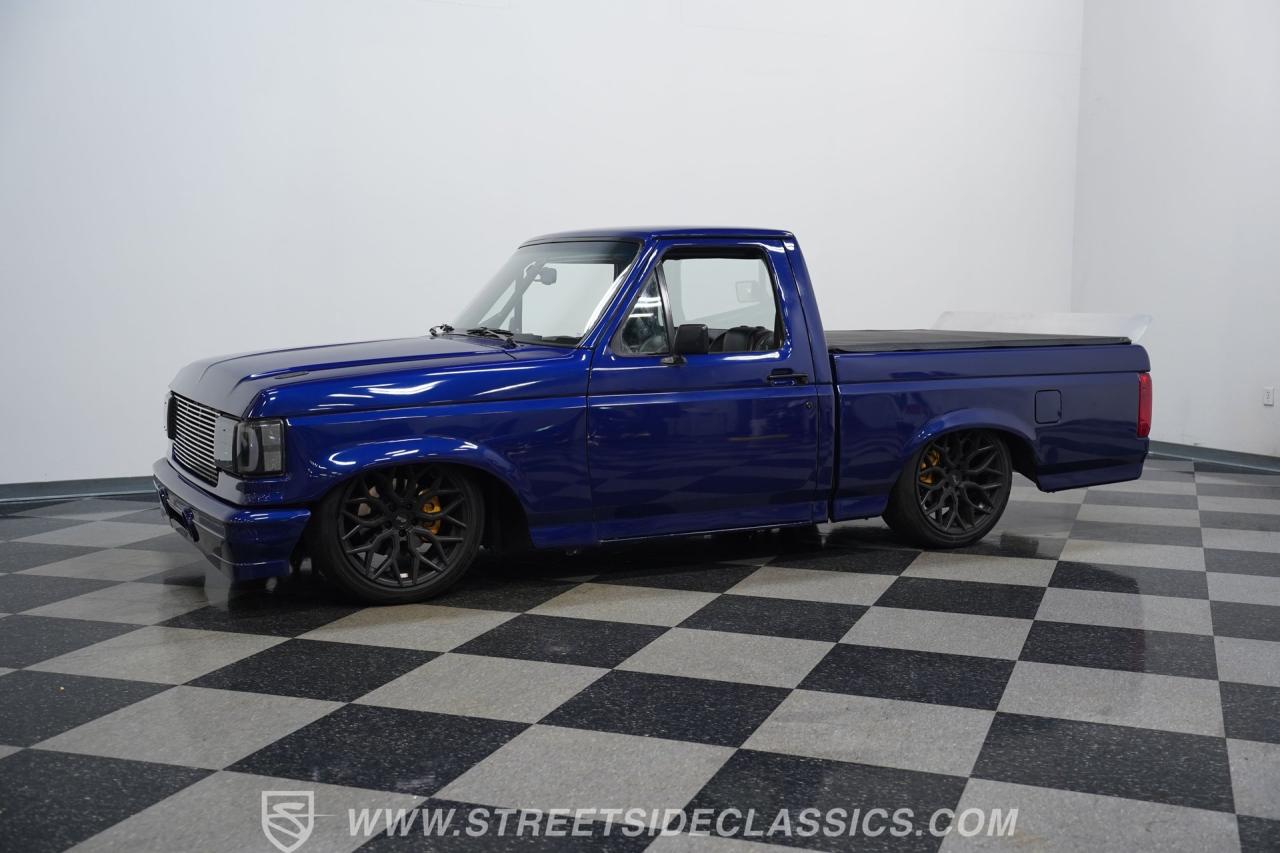 1990 Ford F-150 Restomod