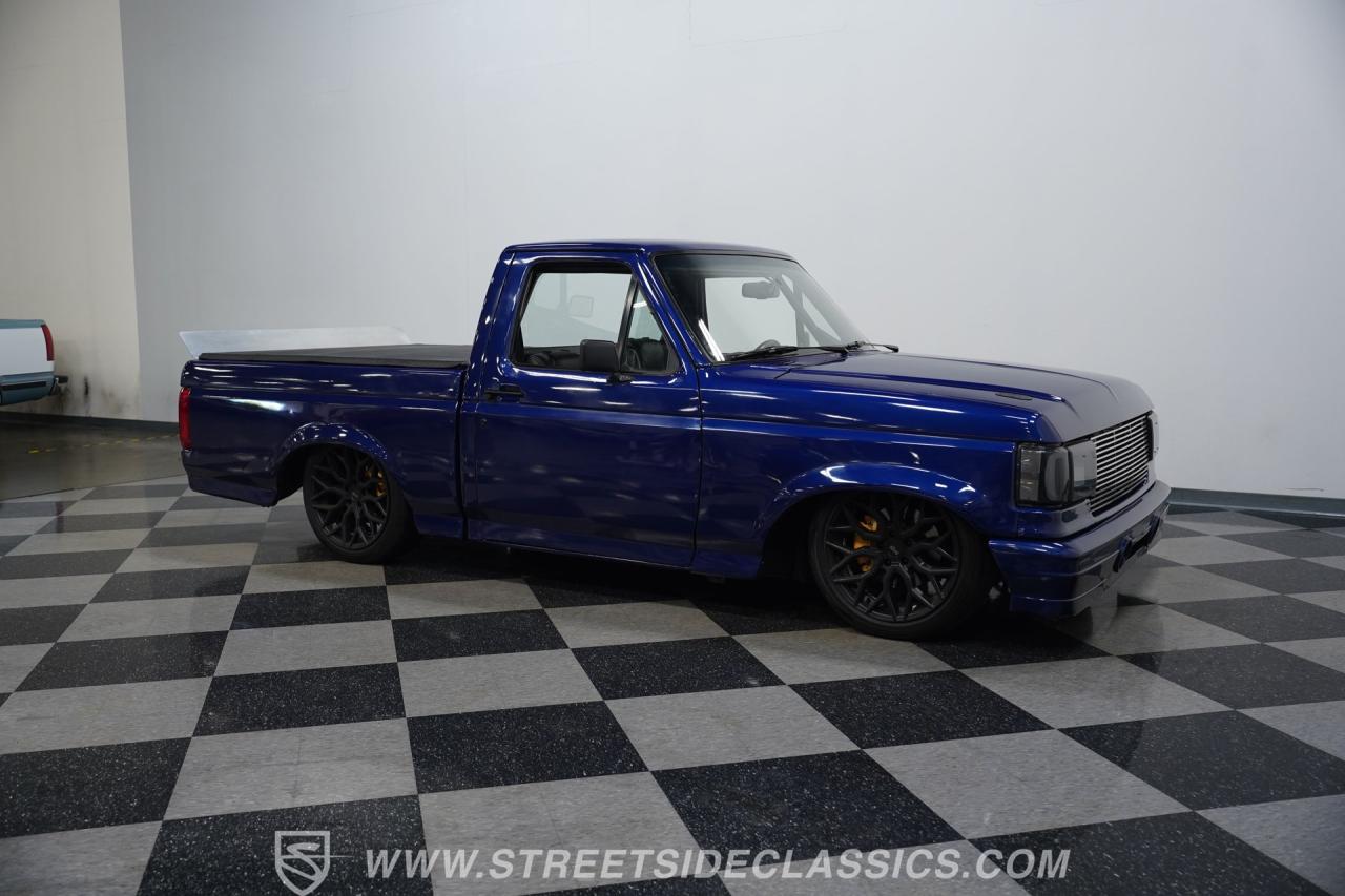1990 Ford F-150 Restomod