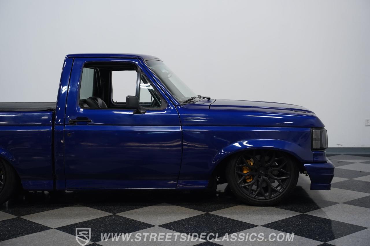 1990 Ford F-150 Restomod