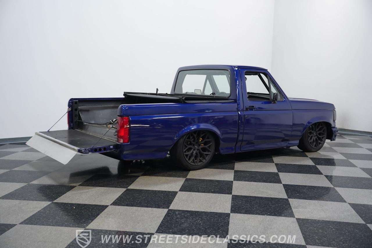 1990 Ford F-150 Restomod