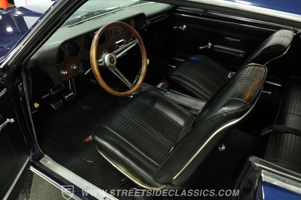 1966 Pontiac GTO Tri Power