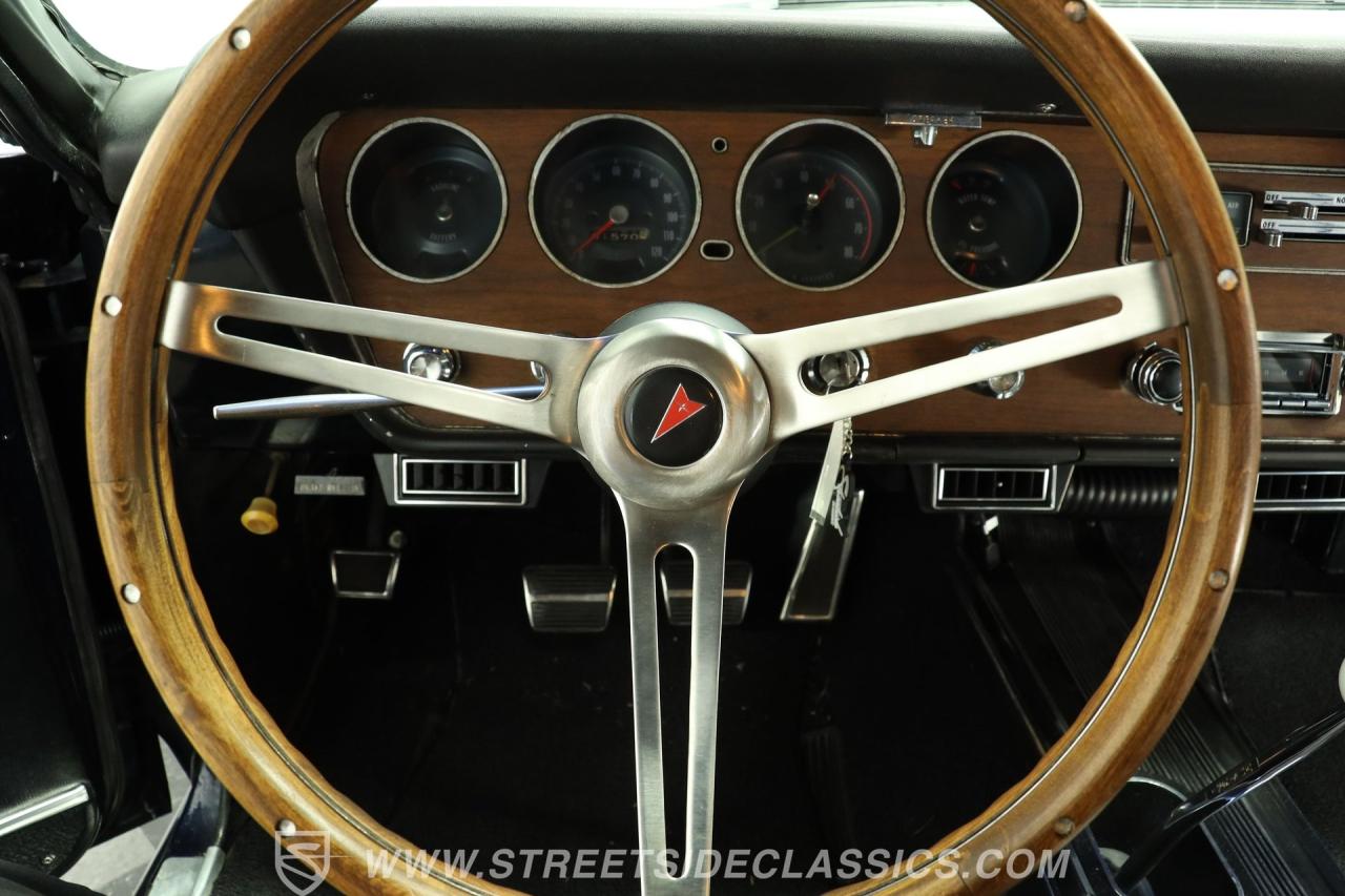 1966 Pontiac GTO Tri Power