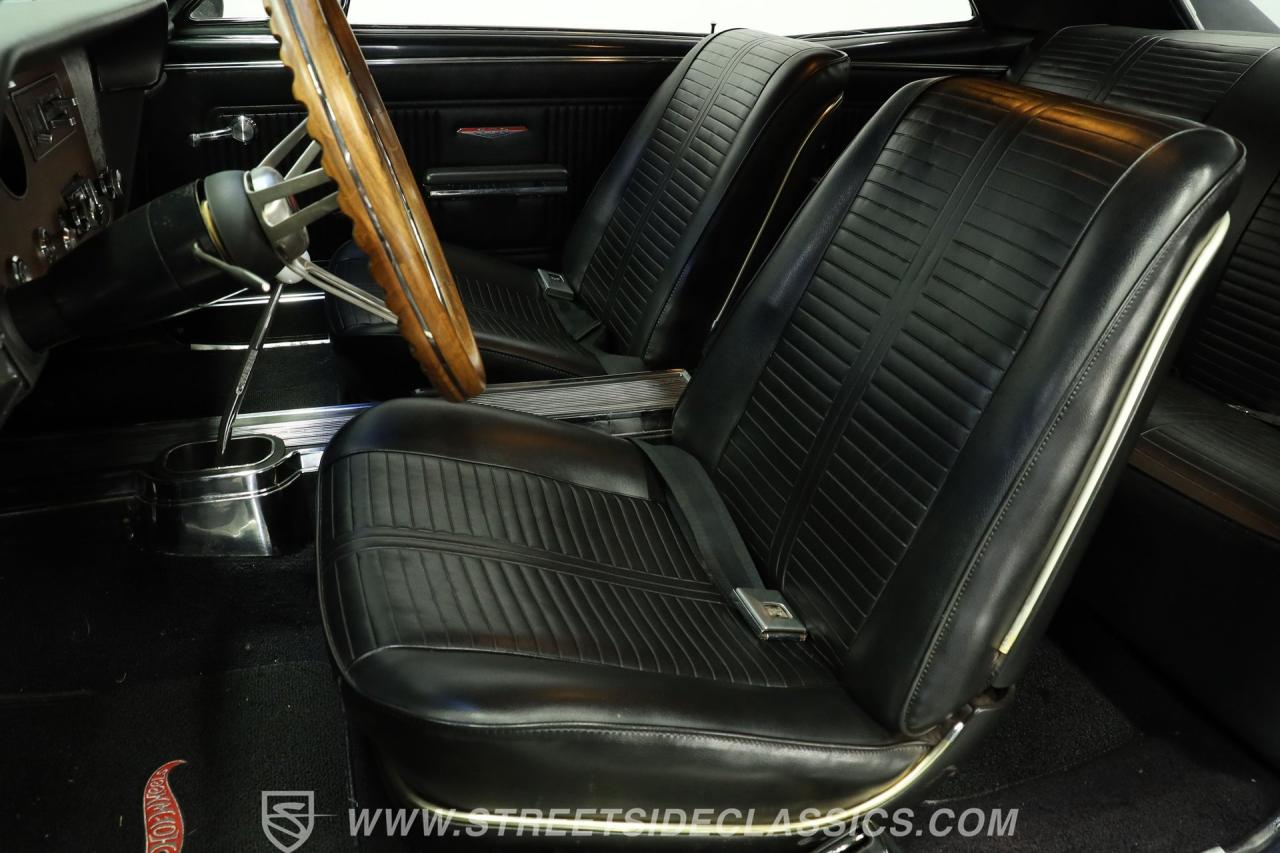 1966 Pontiac GTO Tri Power