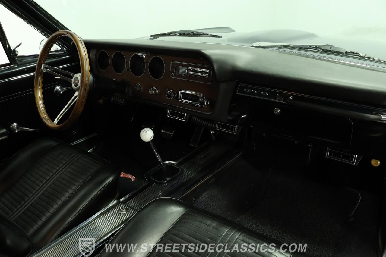 1966 Pontiac GTO Tri Power