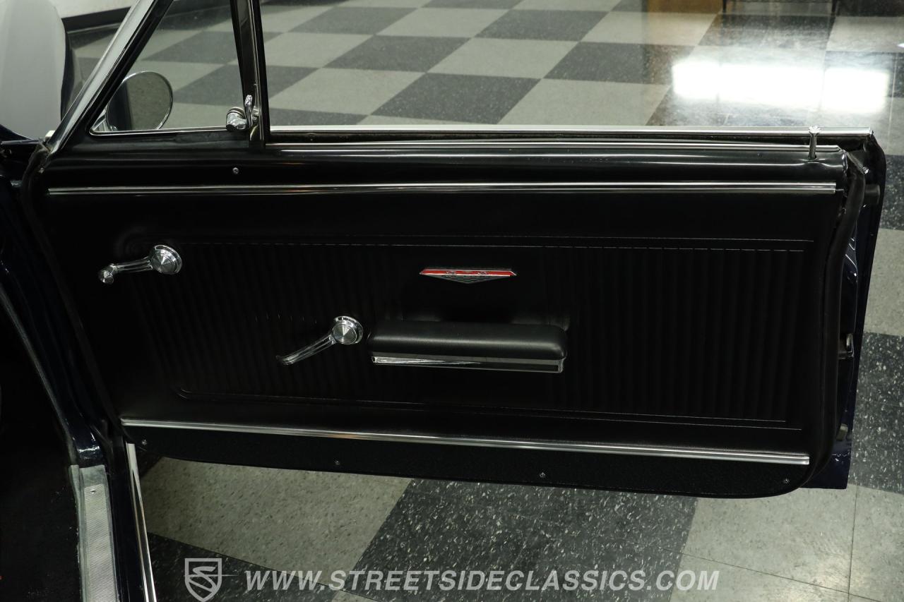 1966 Pontiac GTO Tri Power