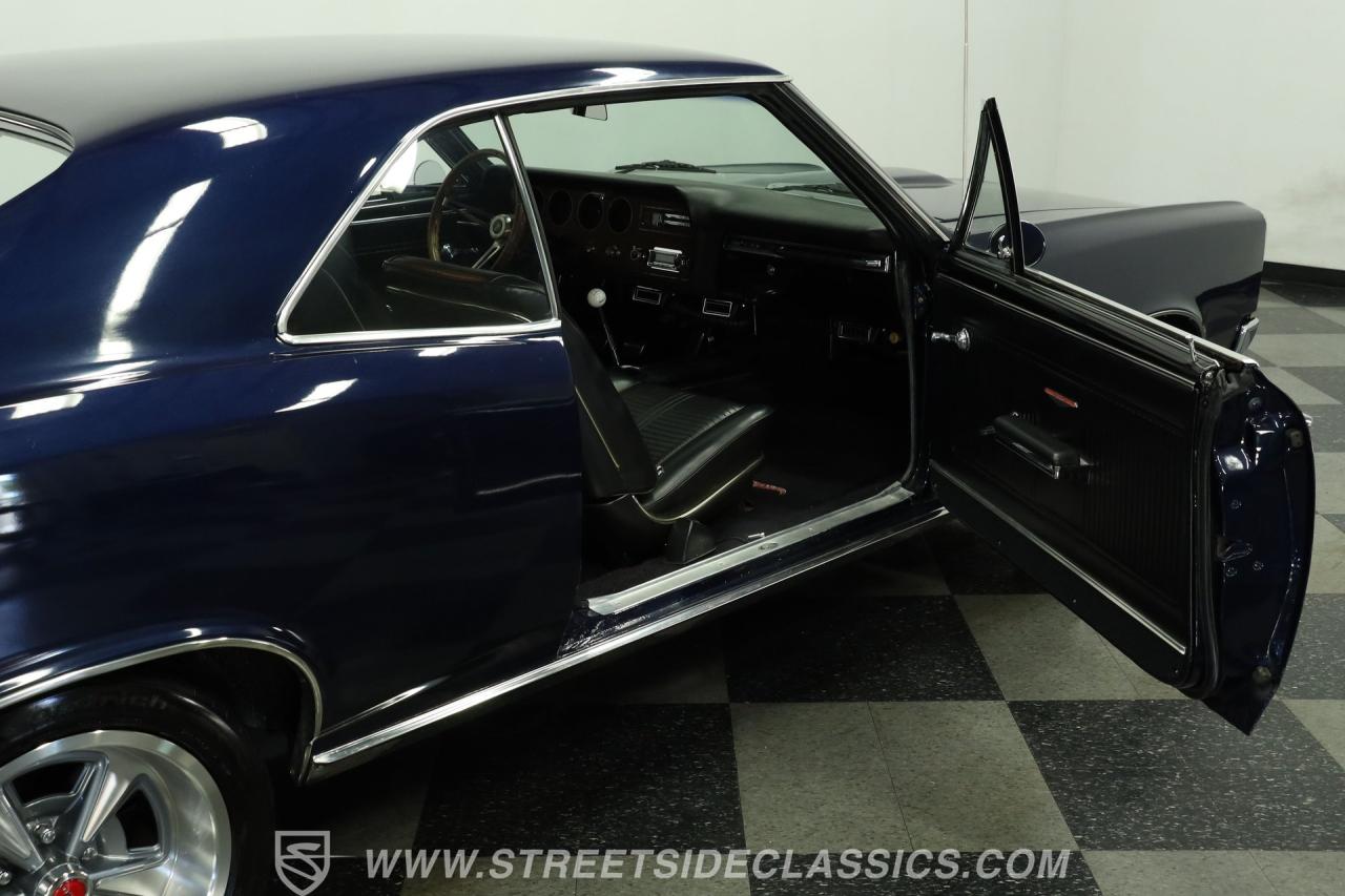 1966 Pontiac GTO Tri Power