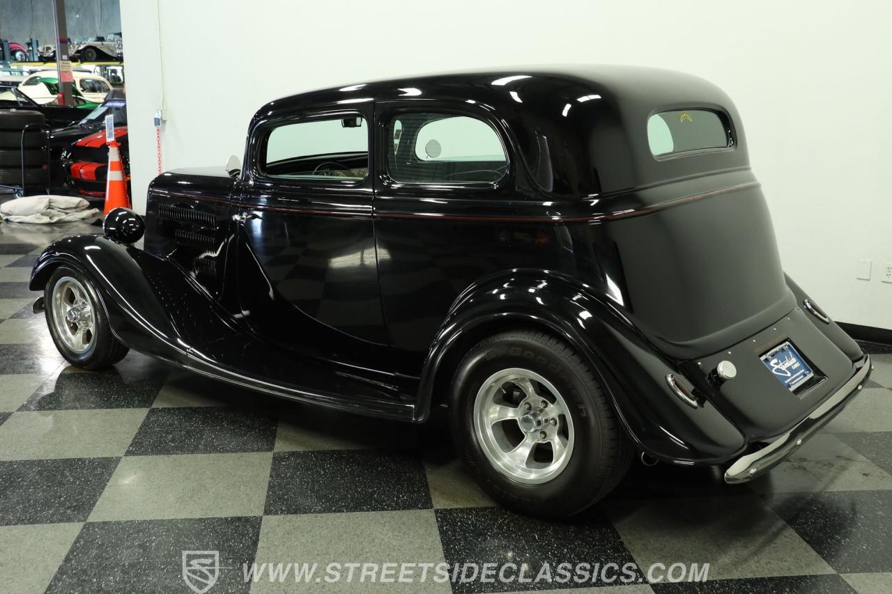 1933 Ford Victoria Street Rod