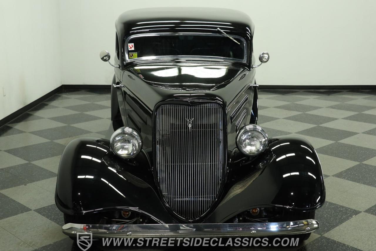 1933 Ford Victoria Street Rod