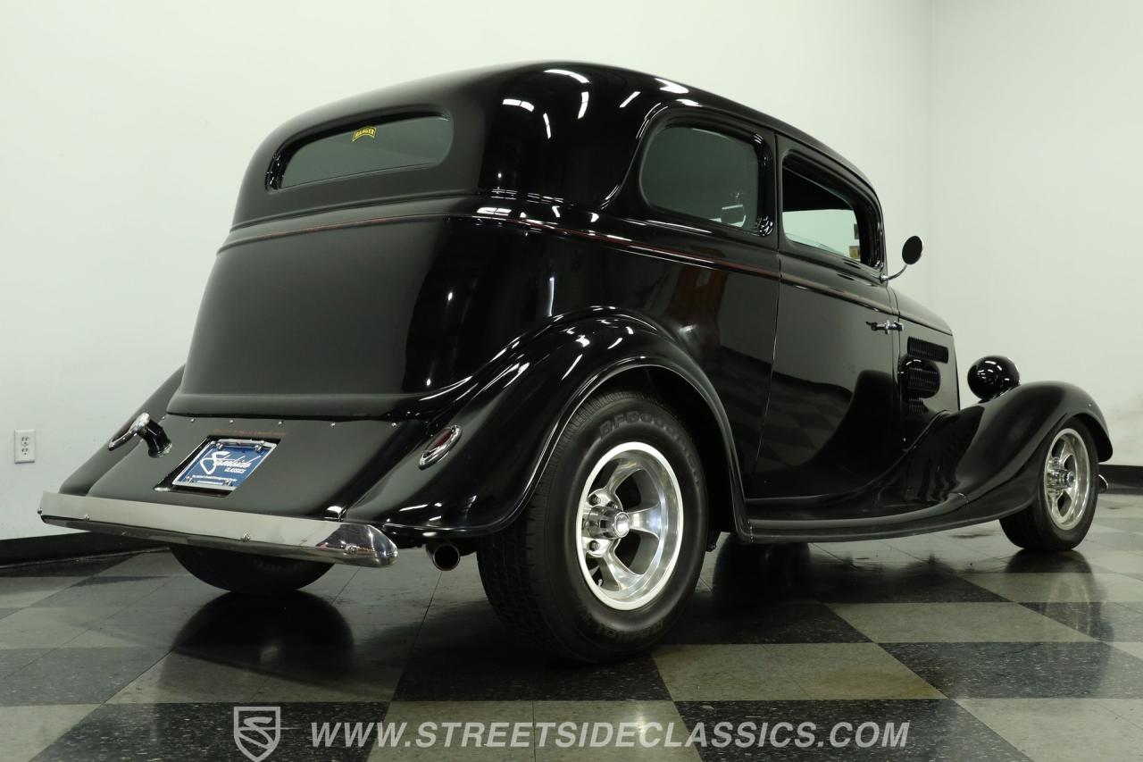 1933 Ford Victoria Street Rod