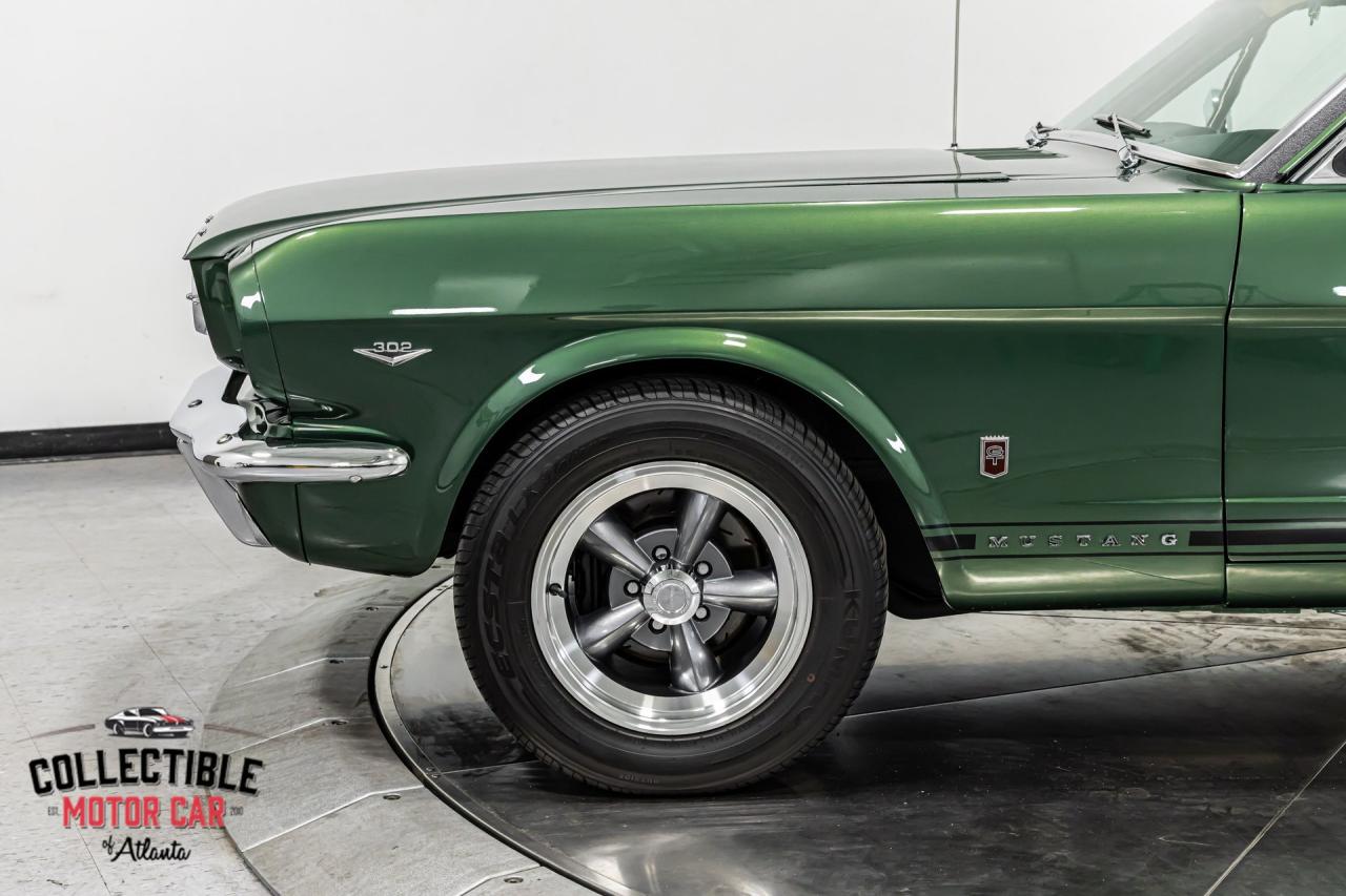 1965 Ford Mustang Restomod