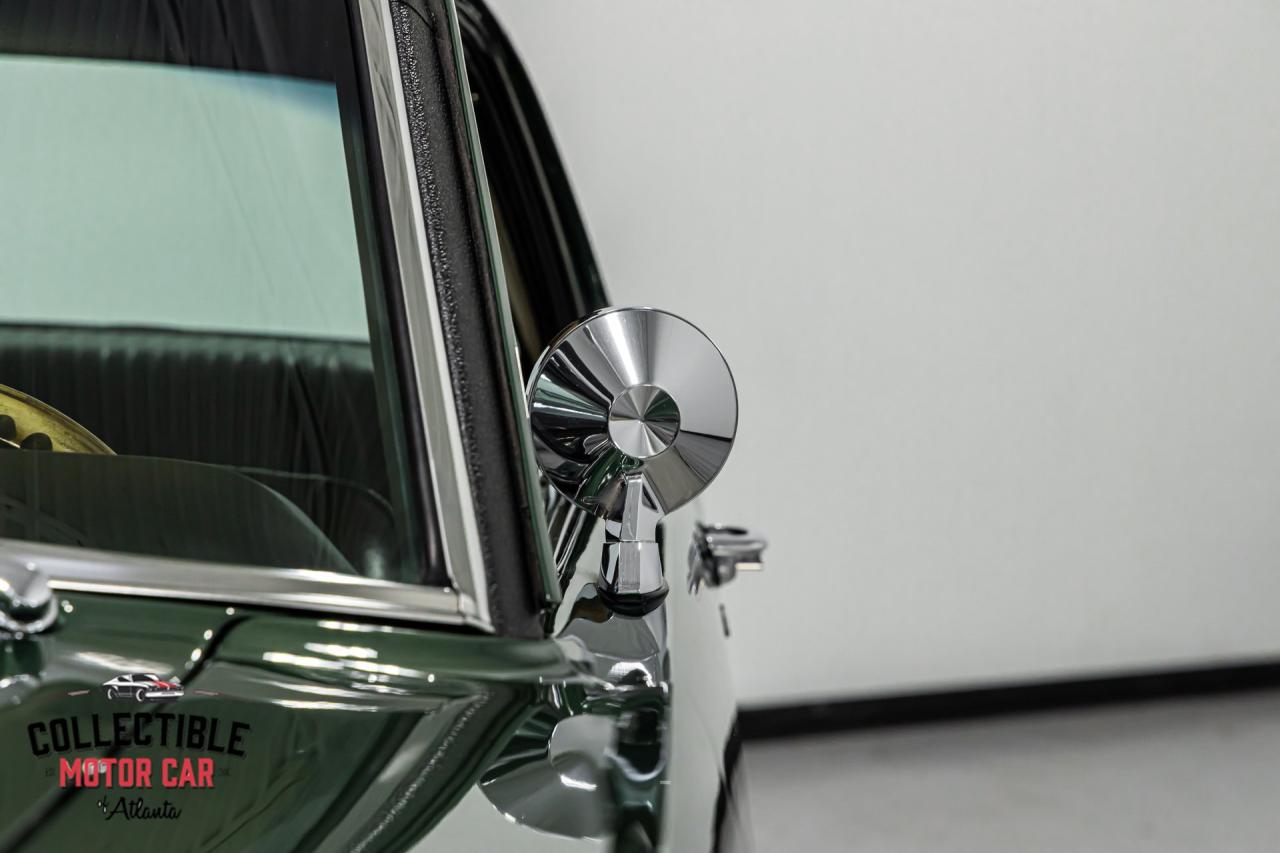 1965 Ford Mustang Restomod