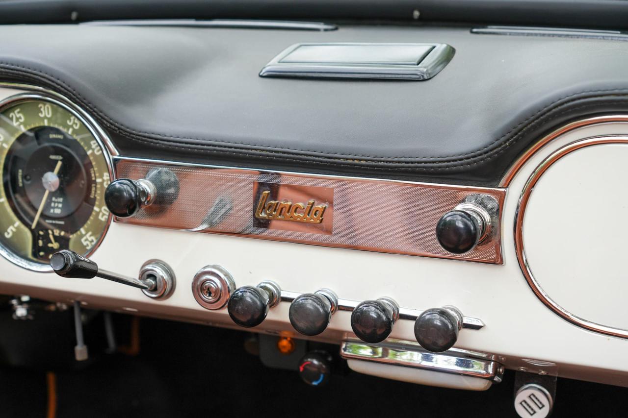 1963 Lancia Flaminia Touring Convertible 3C 2.5