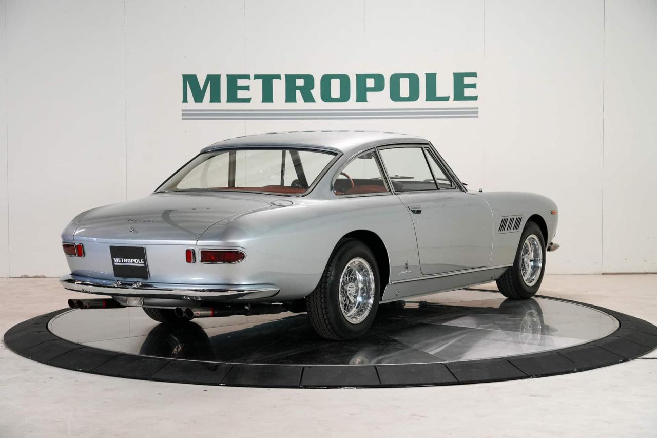 1965 Ferrari 330 GT