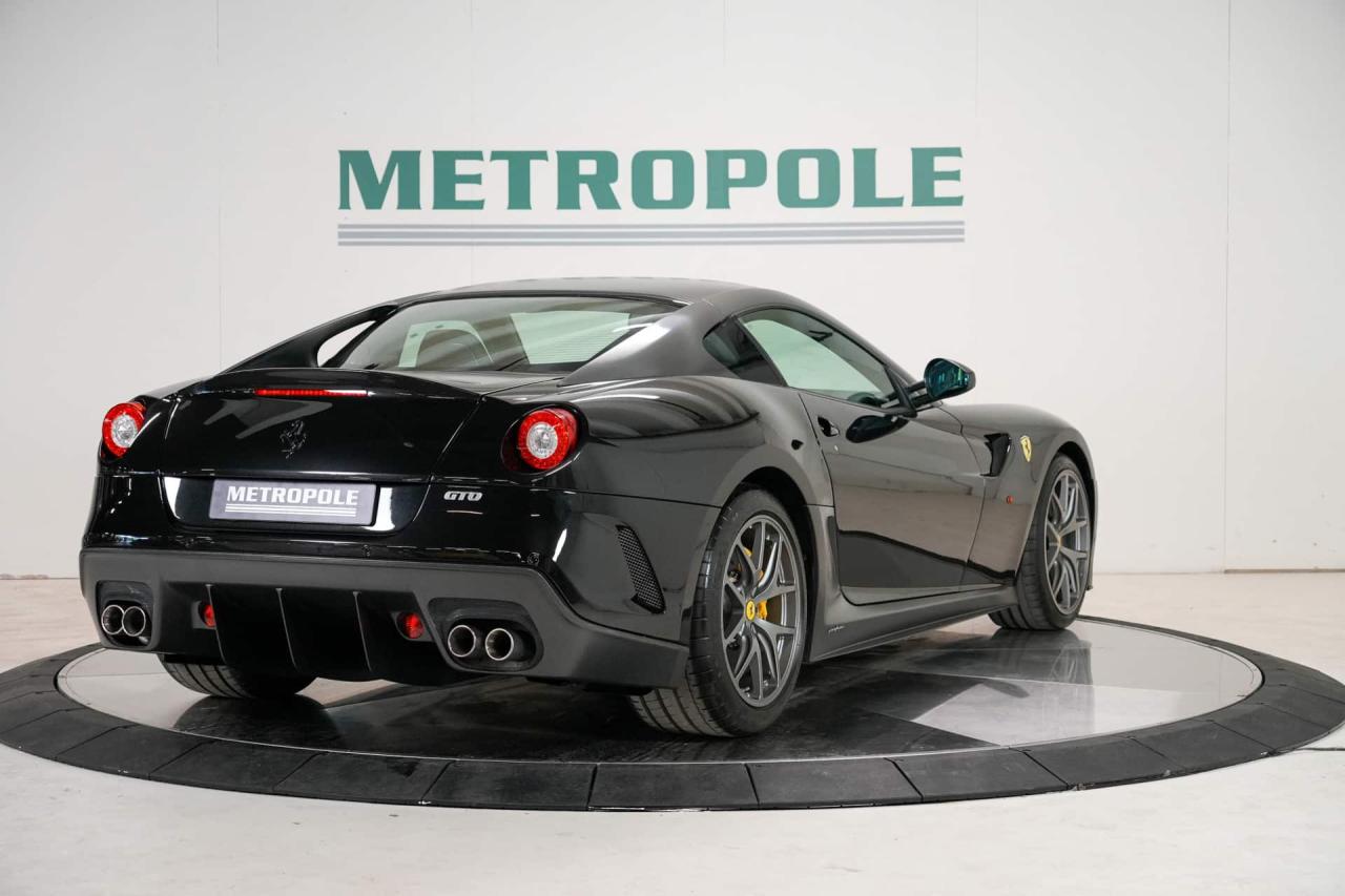 2011 Ferrari GTO 599
