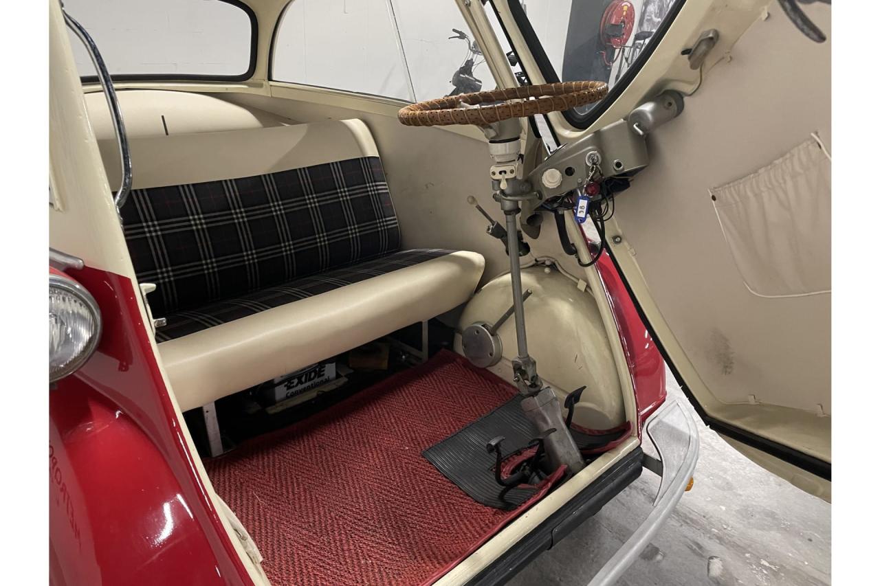 1955 BMW isetta 250