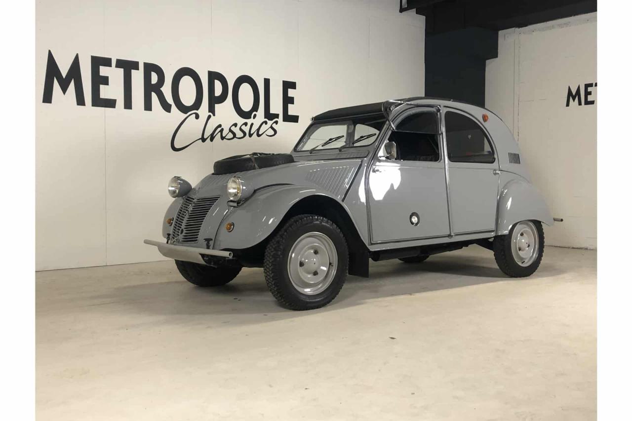 1961 Citro&euml;n Citro&euml;n 2CV Sahara 4x4