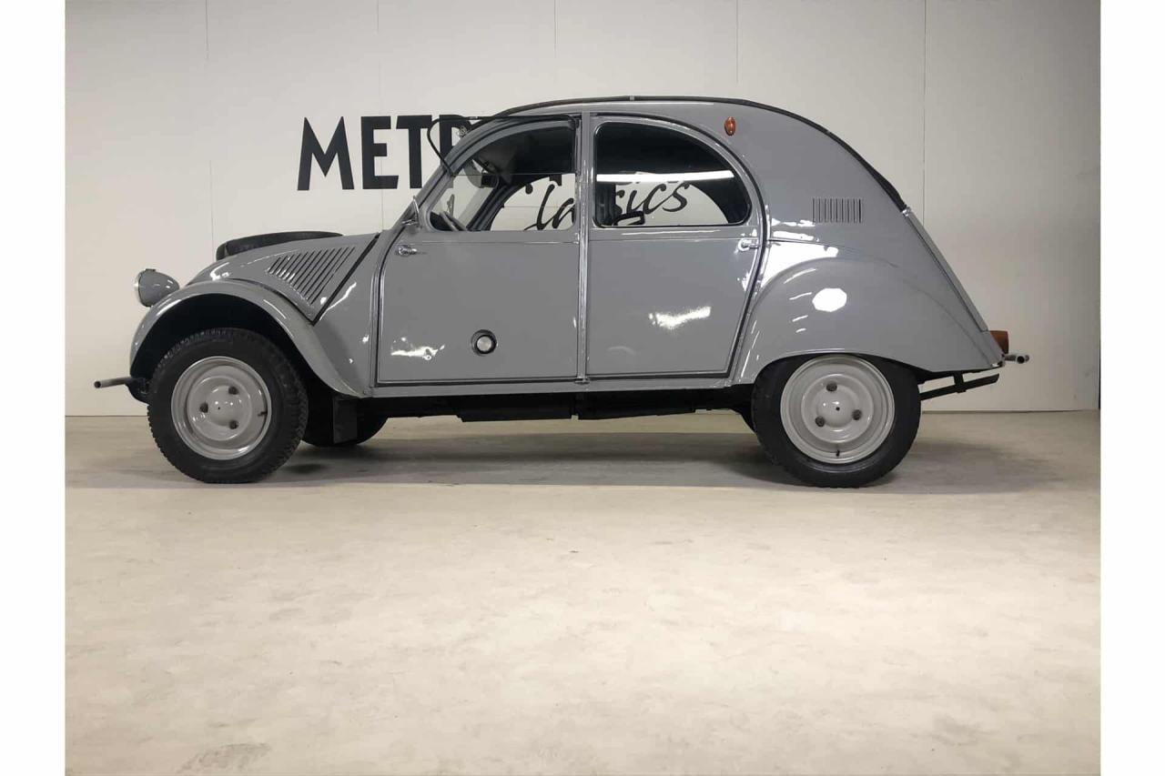 1961 Citro&euml;n Citro&euml;n 2CV Sahara 4x4