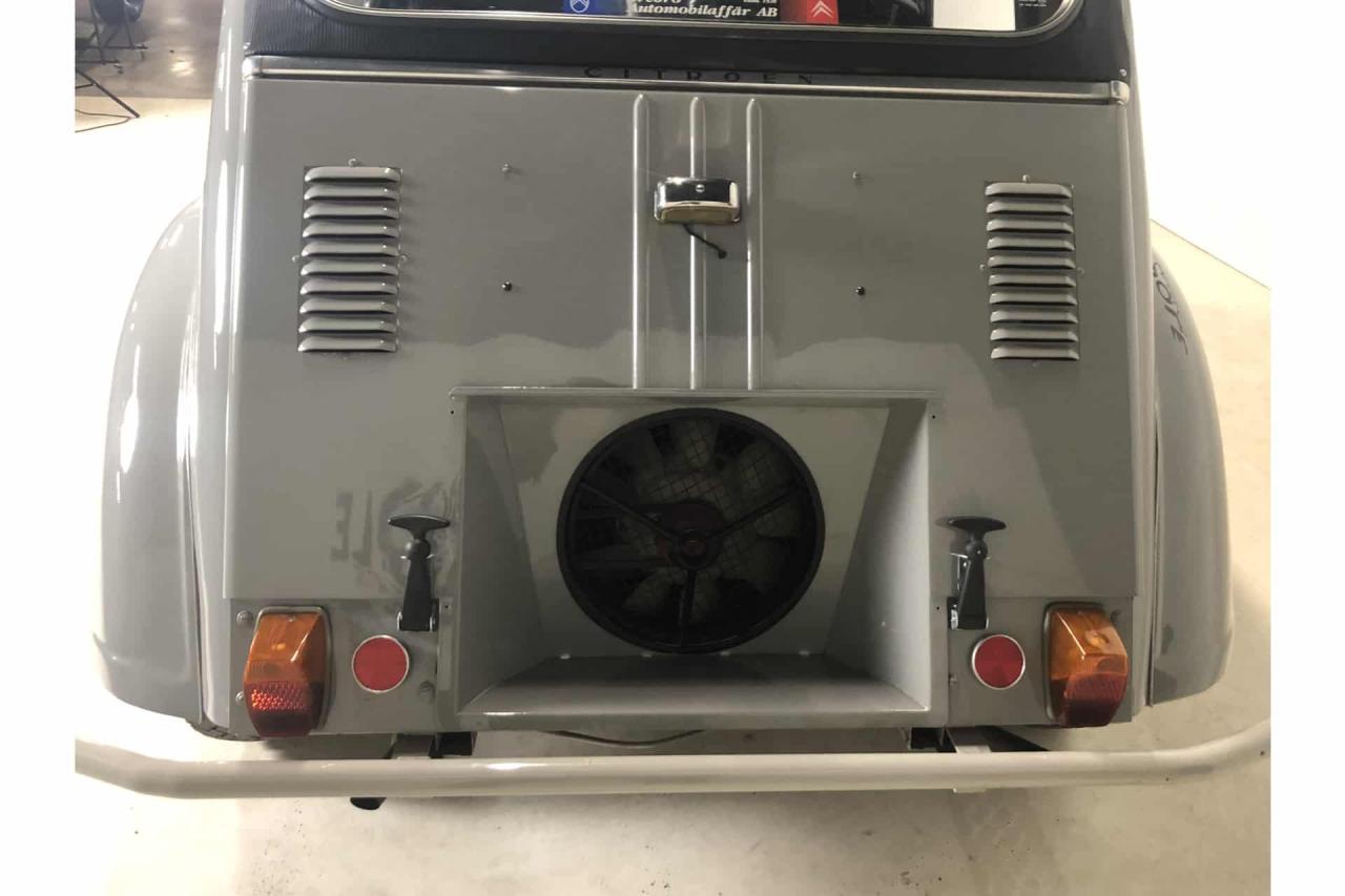1961 Citro&euml;n Citro&euml;n 2CV Sahara 4x4