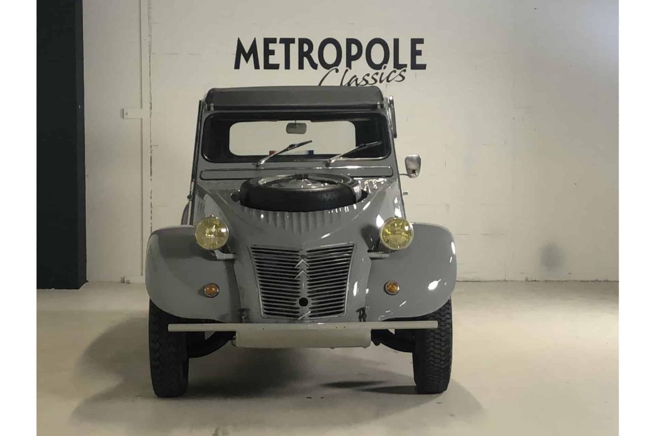 1961 Citro&euml;n Citro&euml;n 2CV Sahara 4x4