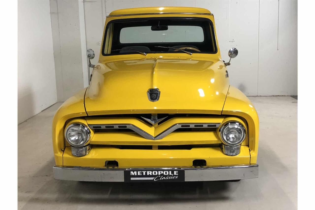 1955 Ford F100 V8