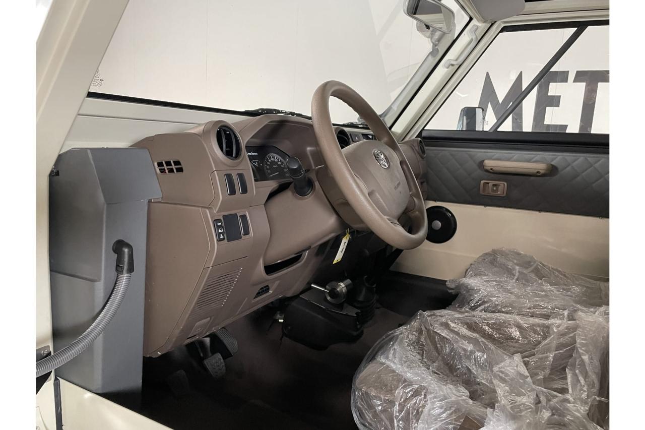 2023 Toyota Amphicruiser