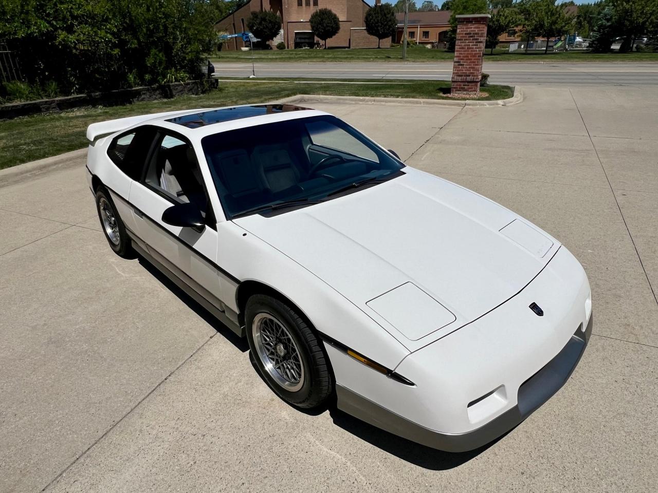 1985 Pontiac Fiero GT