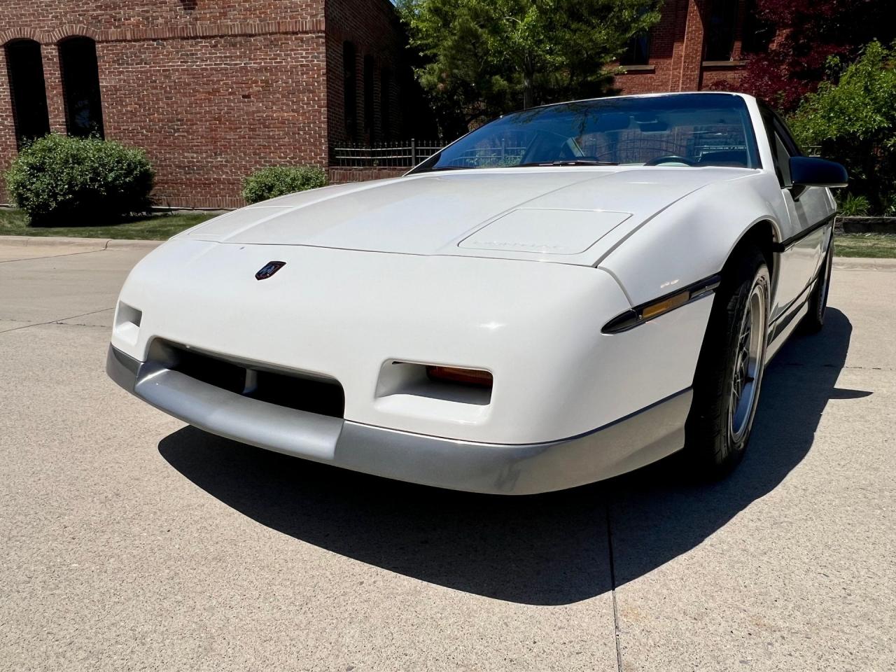 1985 Pontiac Fiero GT