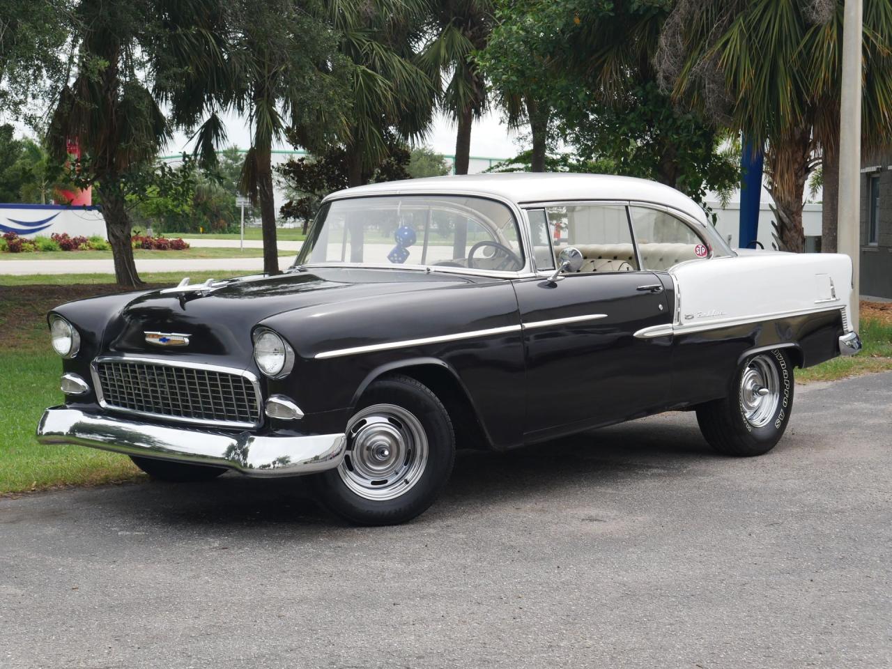 1955 Chevrolet Bel Air 2 Door Hardtop