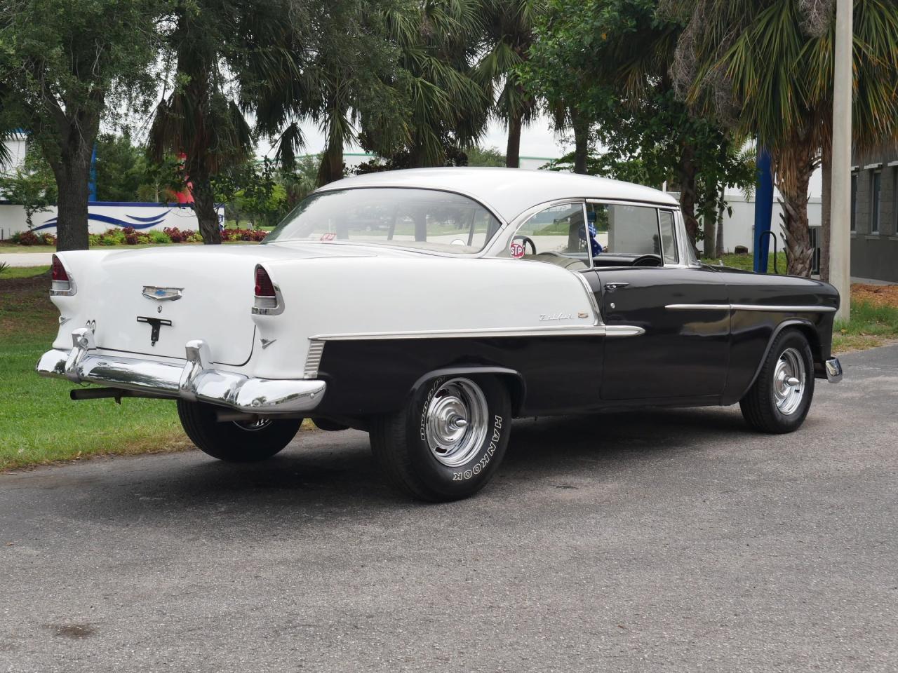 1955 Chevrolet Bel Air 2 Door Hardtop