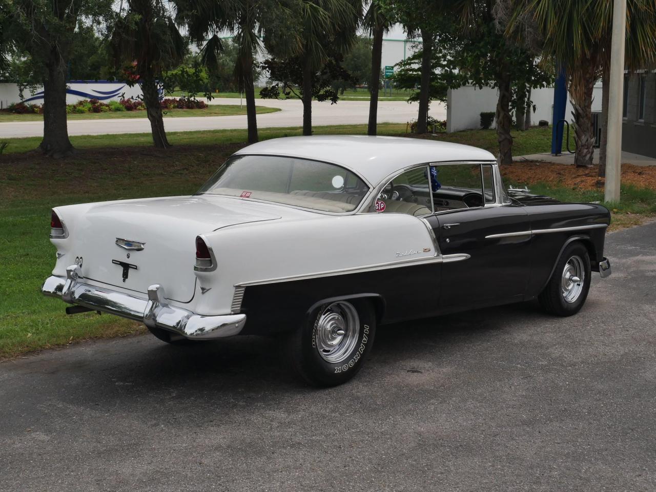 1955 Chevrolet Bel Air 2 Door Hardtop