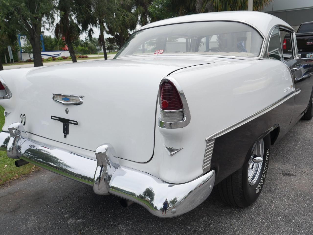 1955 Chevrolet Bel Air 2 Door Hardtop